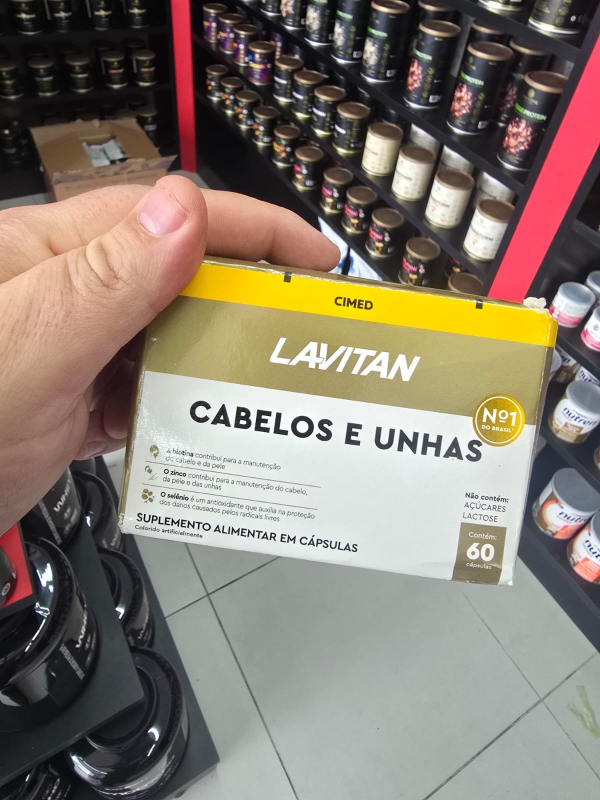 Lavitan Cabelos e Unhas Polivitamínico 60 cápsulas